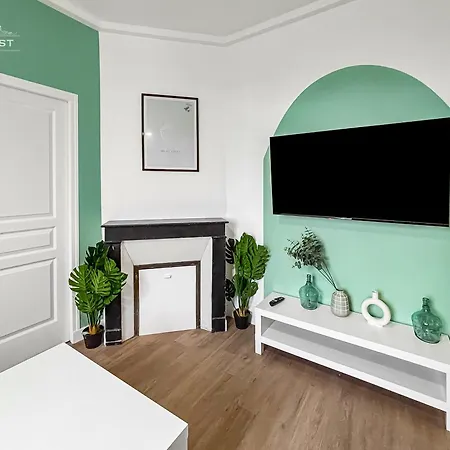 L'emeraude Urbaine Apartment